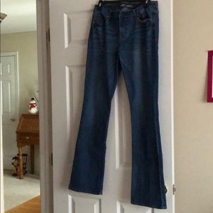 Boot cut jeans